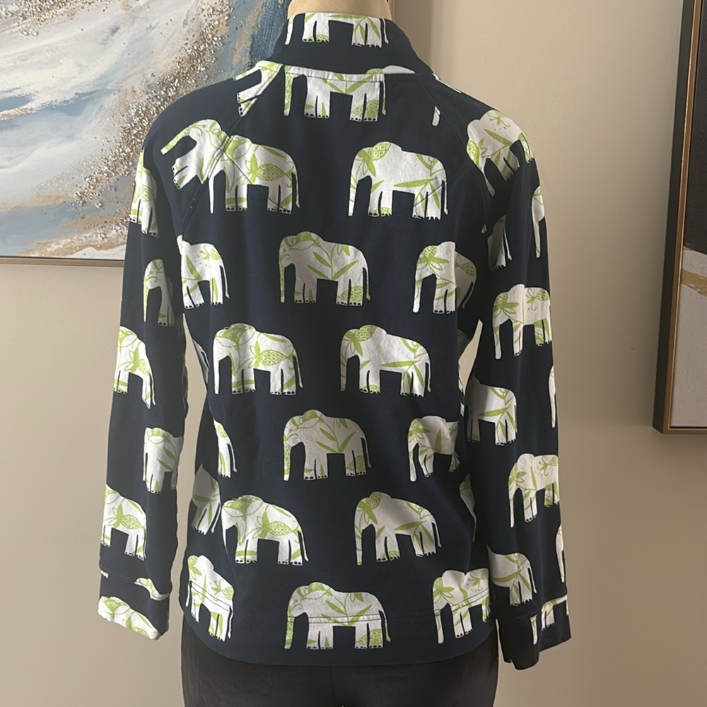 Crown & Ivy Beach Petite L Elephant Blue Green Pullover - Picture 4 of 6